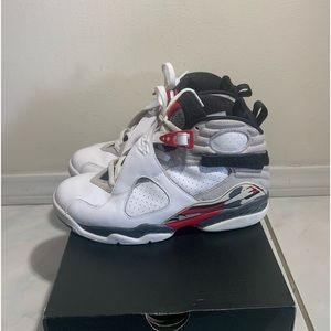Jordan 8 Bugs Bunny (2013)